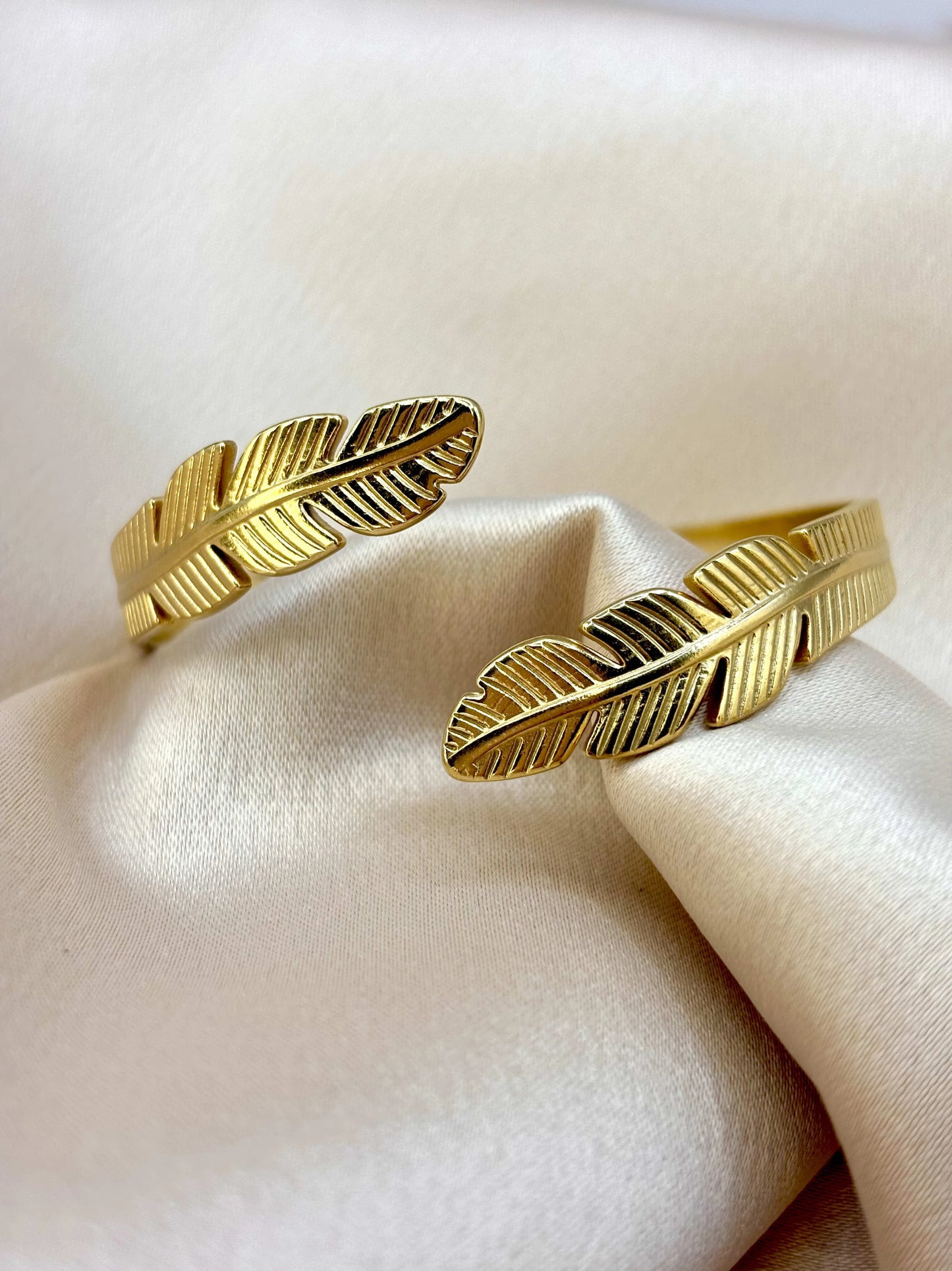Crossed Feather bangle