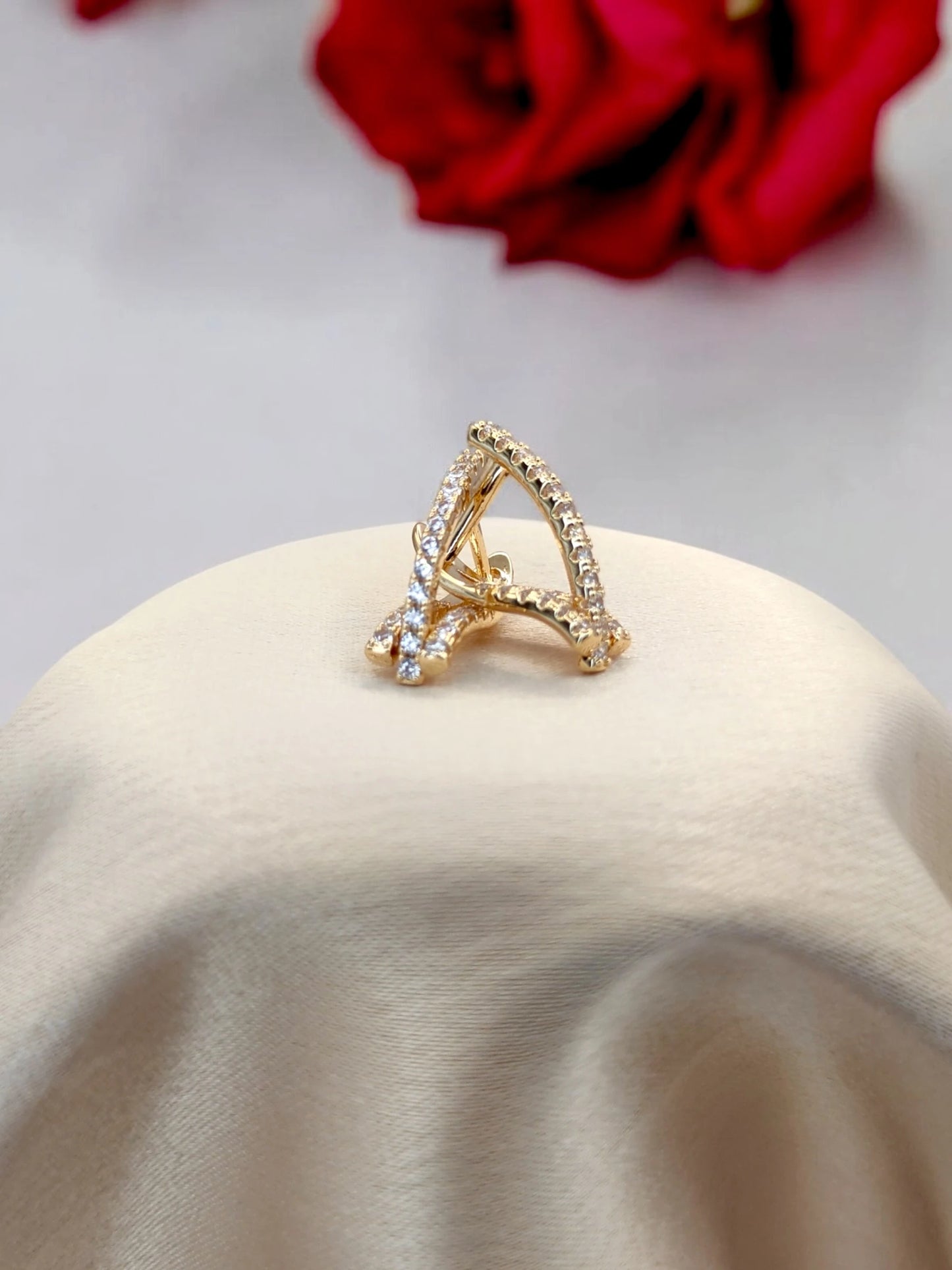 Angular elegance earrings