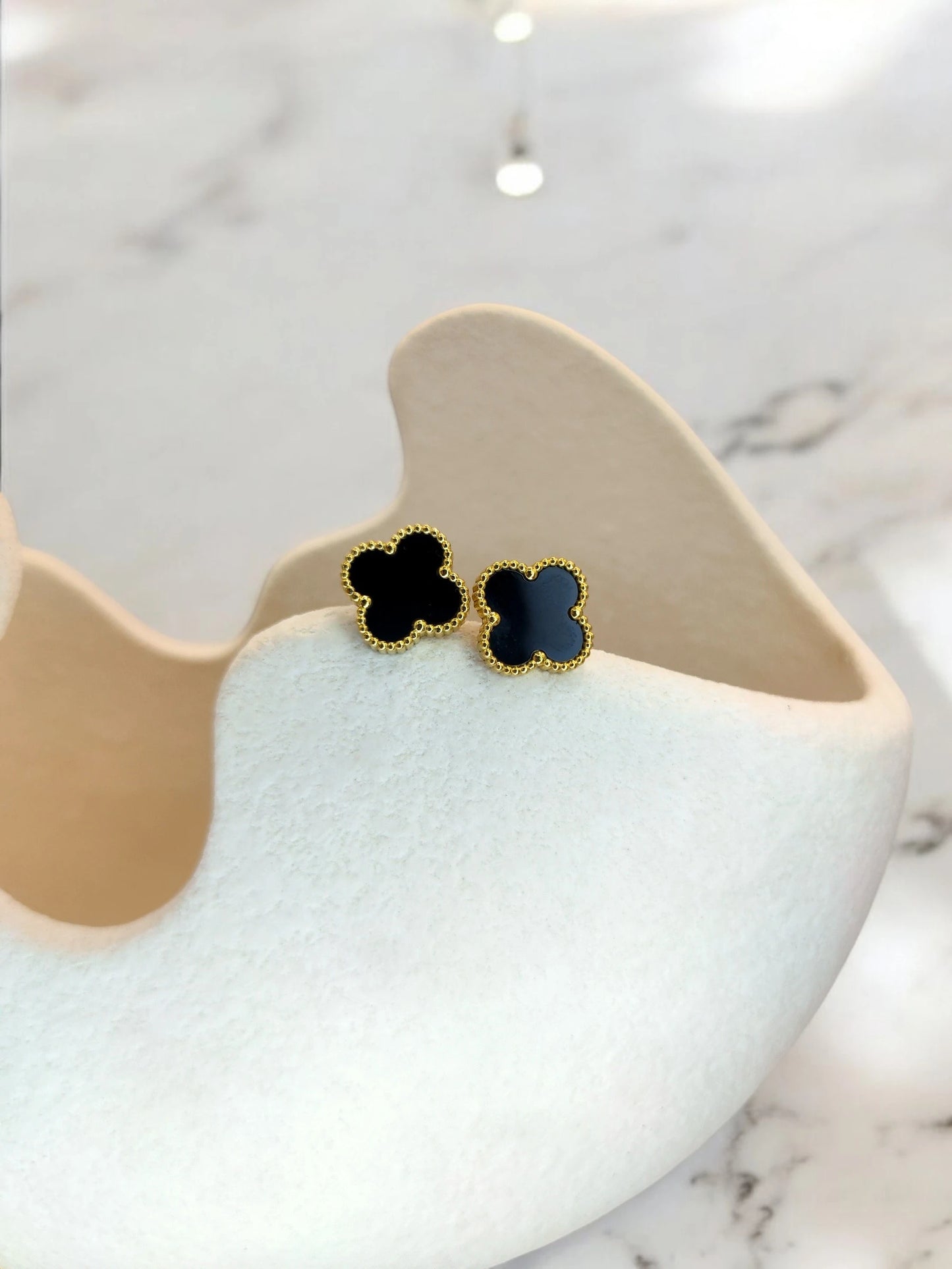 Black van cleef earrings