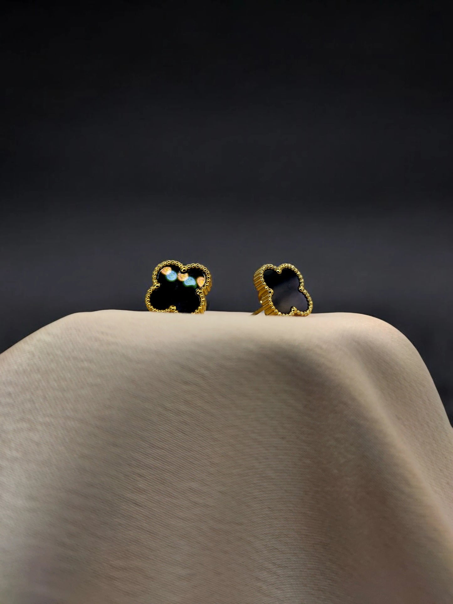 Black van cleef earrings