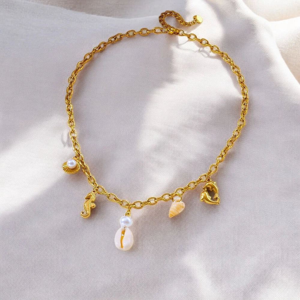 Sea shell charms necklace