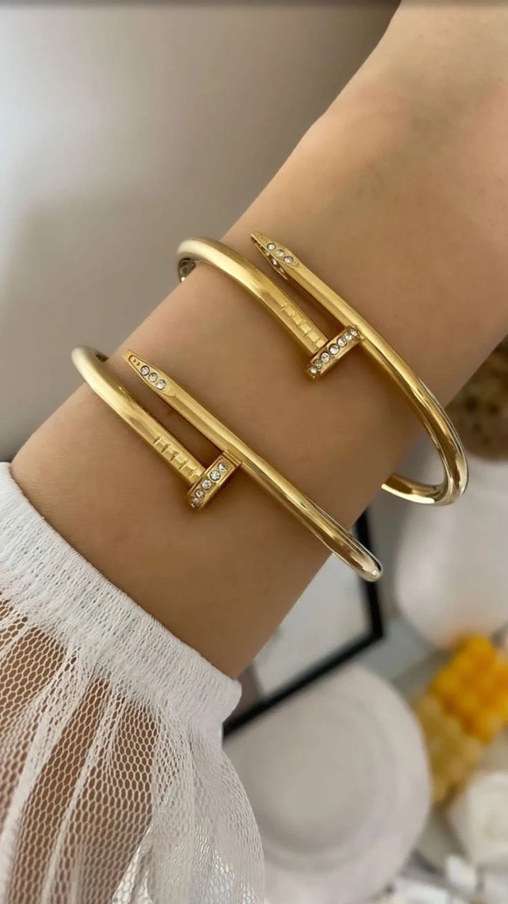 Diamond nail bangle