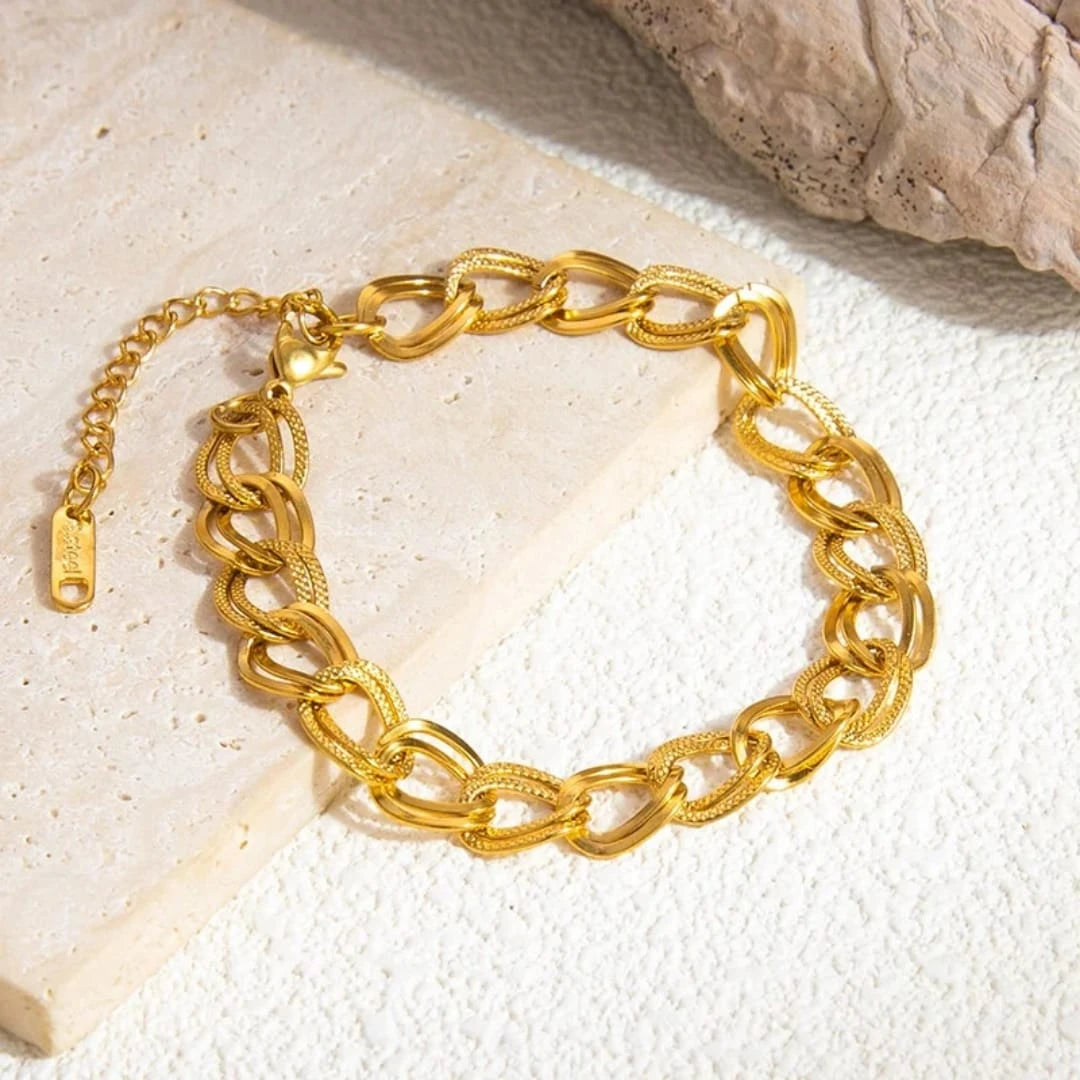 Luna links bracelet