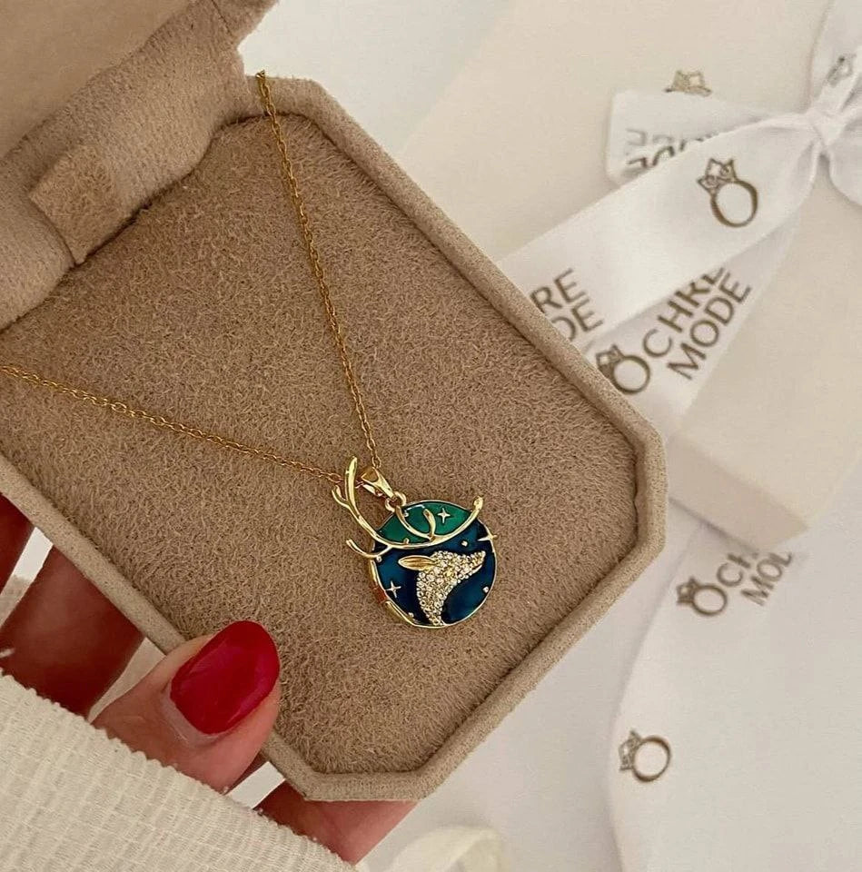 Dream land deer necklace