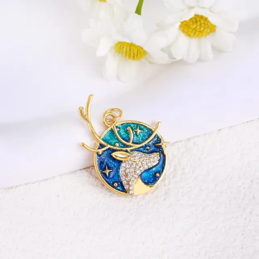 Dream land deer necklace