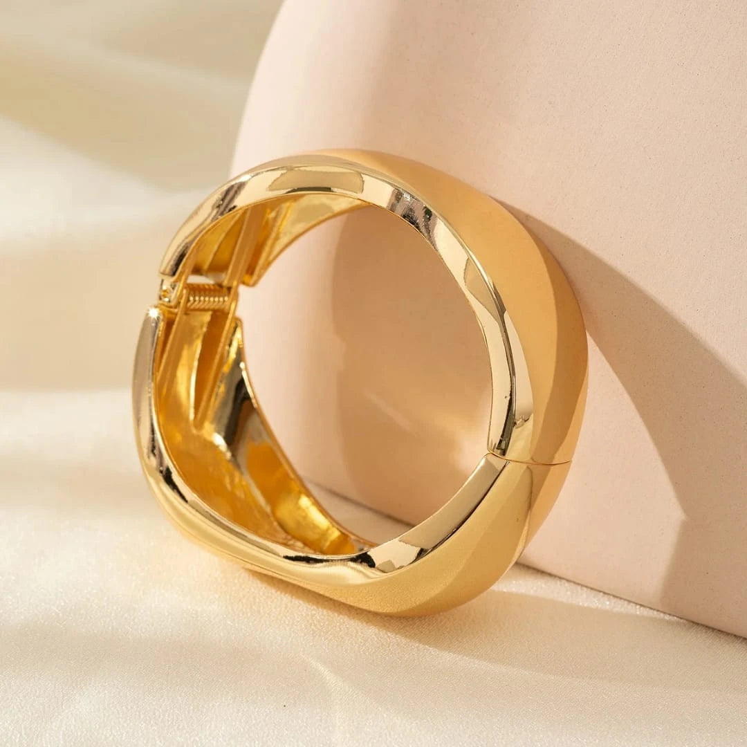 Bloom chunky bangle