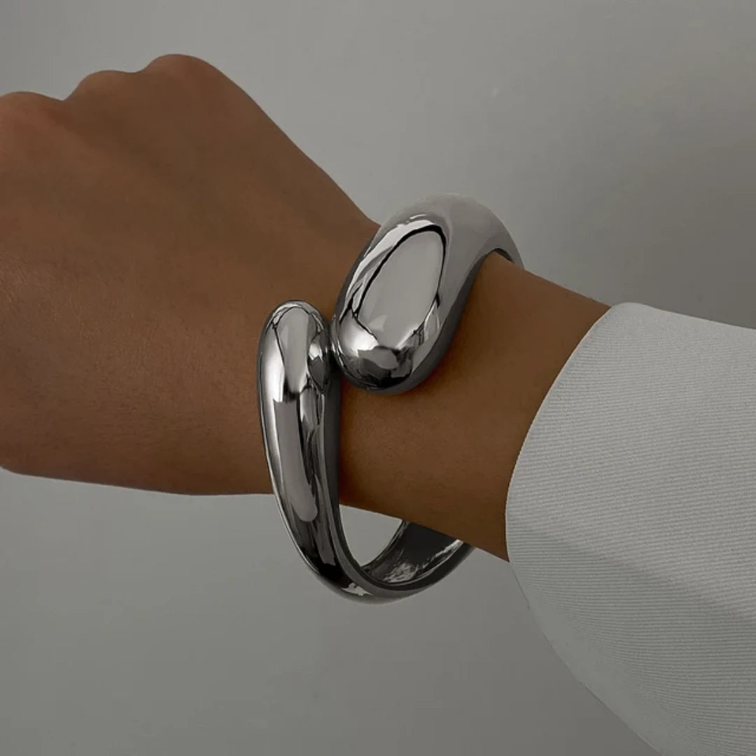 Roya chunky bangle