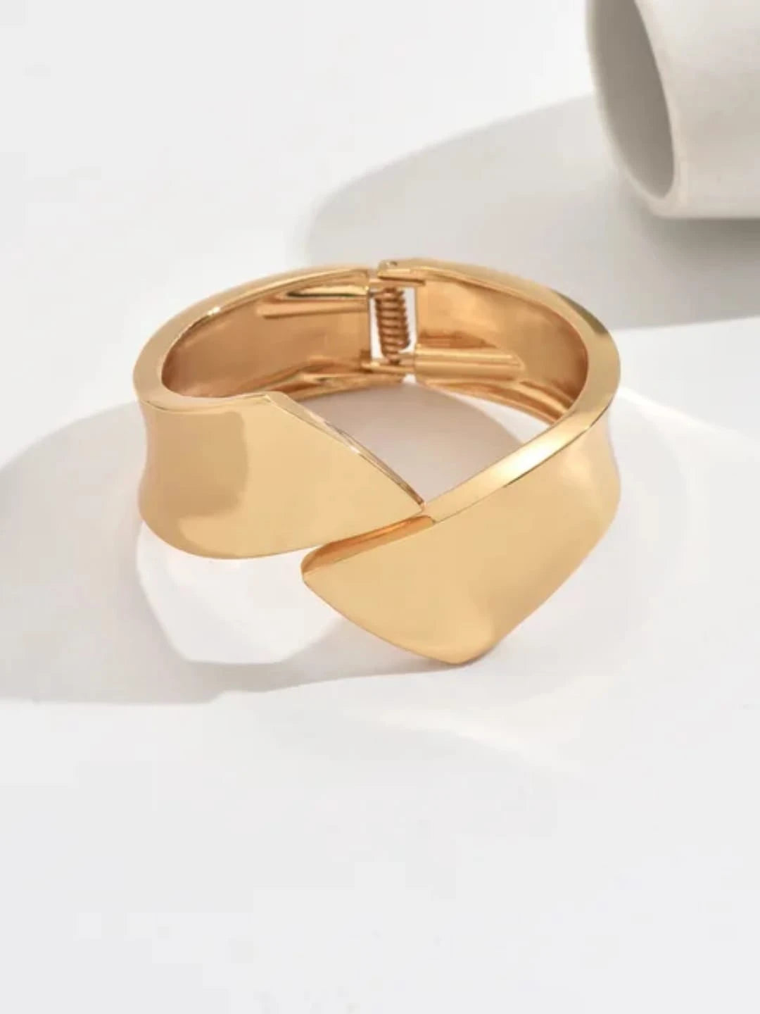 Gloss chunky bangle