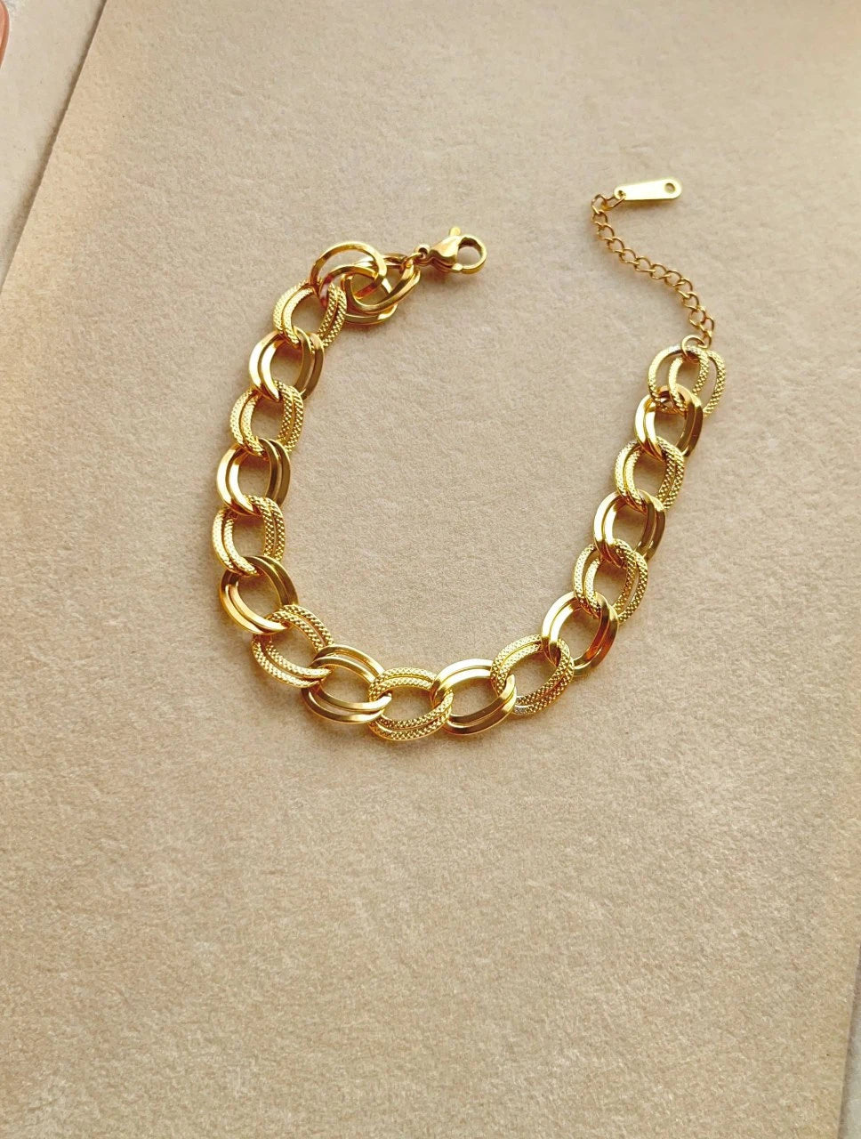 Luna links bracelet