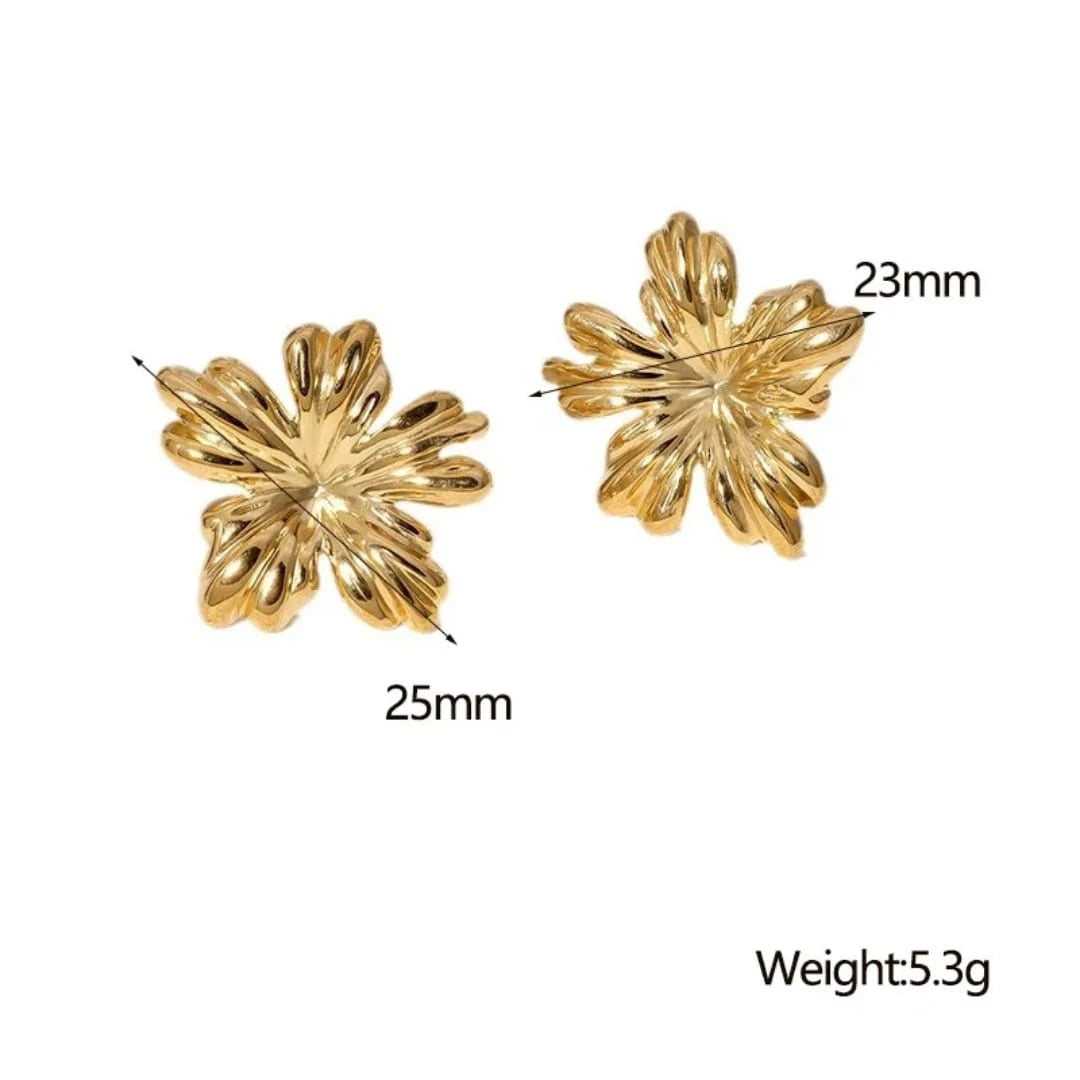 Golden flower earrings