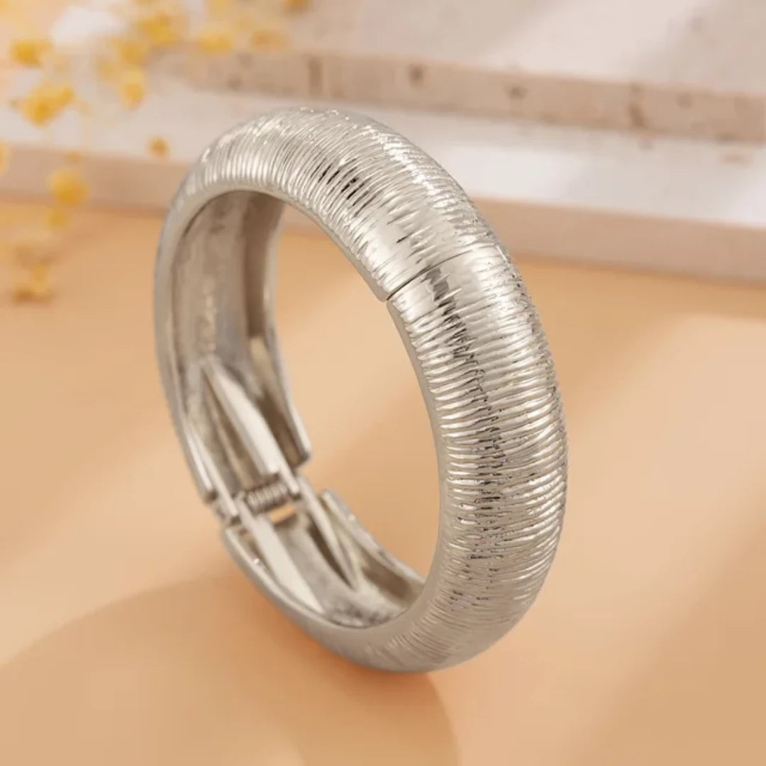 Athena chunky bangle