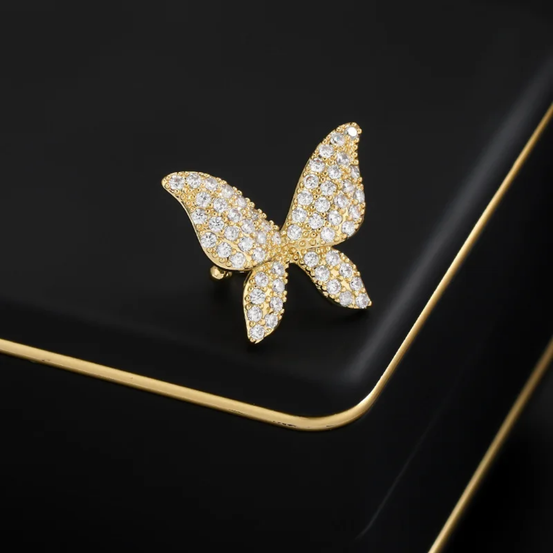 Shimmering wings fake piercing