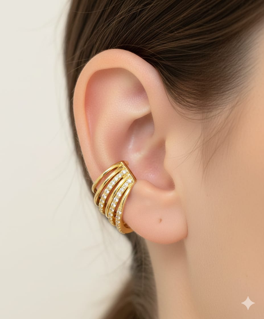 Shiny layered ear cuff