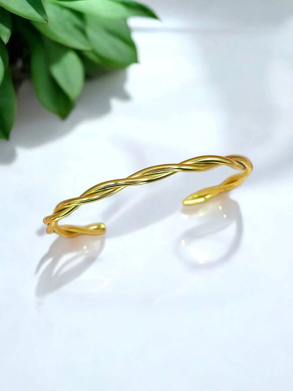 Golden spiral bangle