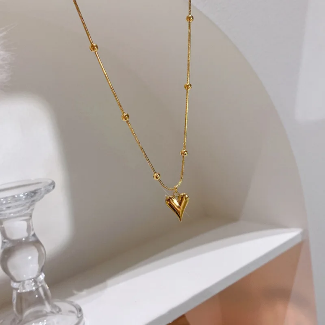 Sweet heart necklace