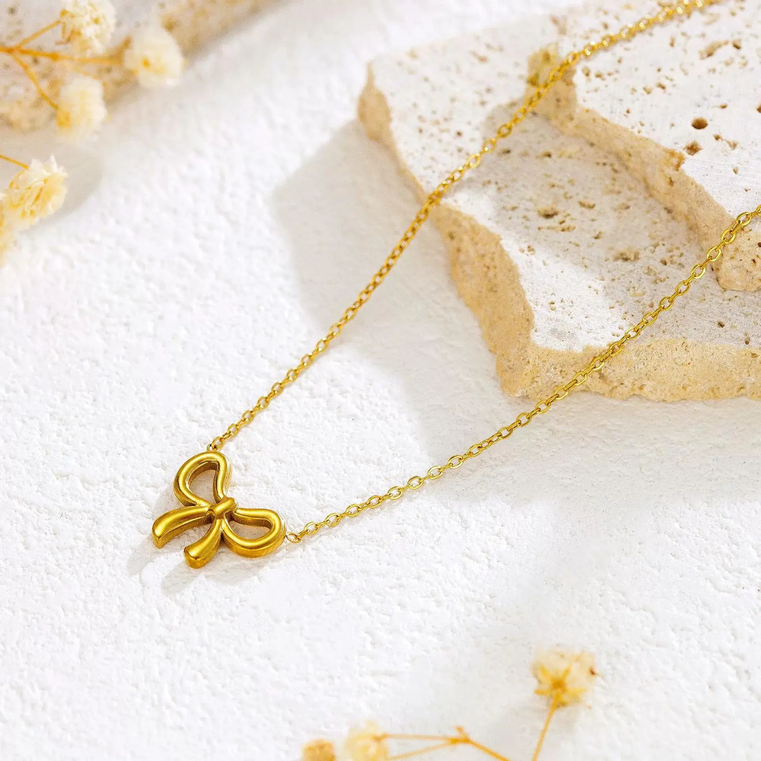 Sweet bow set (Necklace . Earring )