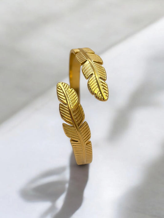 Crossed Feather bangle