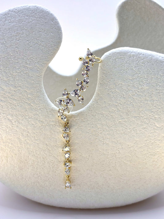 Dancing diamonds ear cuffs