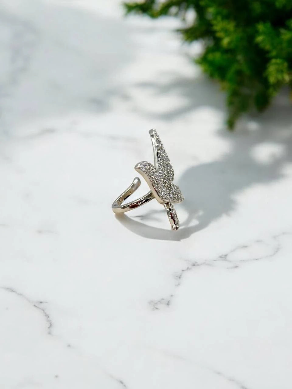 sharmming wings in silver fake piercing