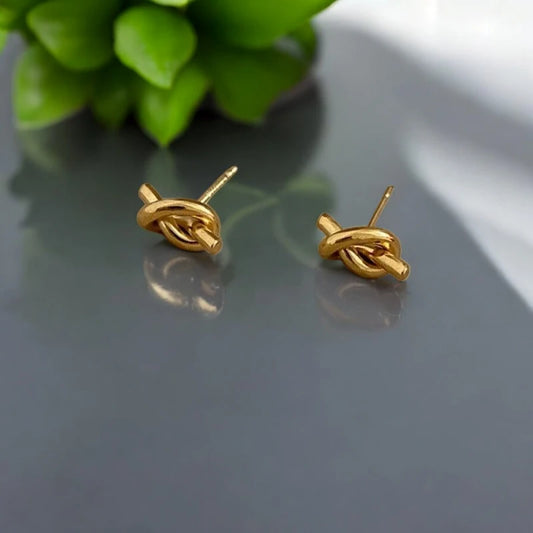 Love_knot earrings
