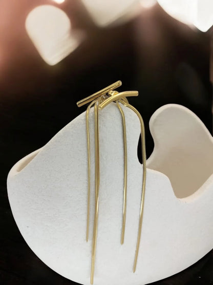 Liner luxe earrings