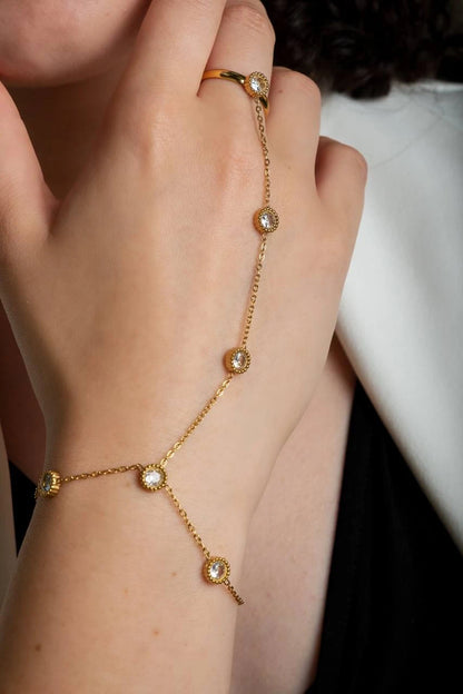 Bella hand chain