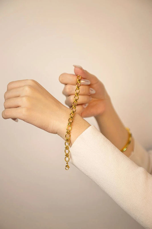 Bubbly chain bracelet