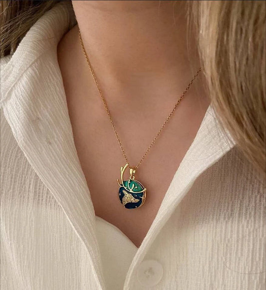 Dream land deer necklace