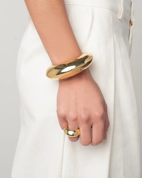 Nira chunky bangle