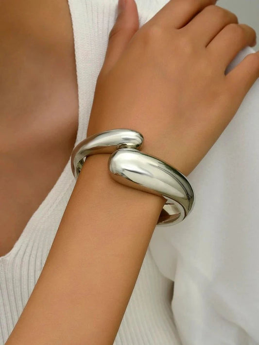 Roya chunky bangle