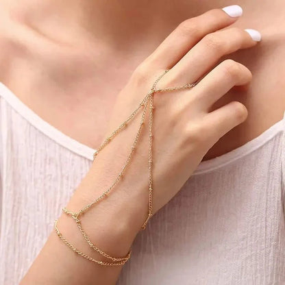 Delicate hand chain