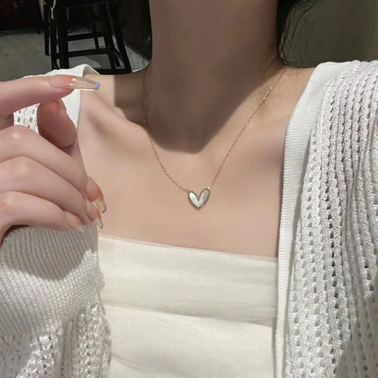 White heart necklace
