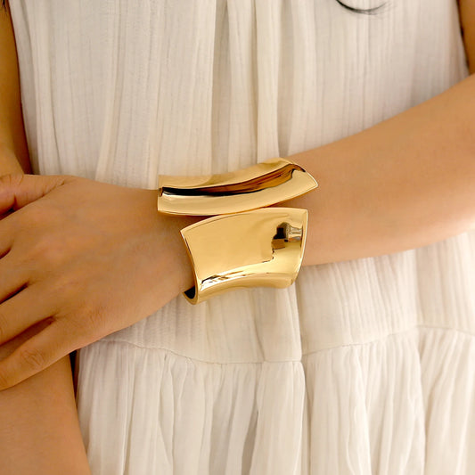 Solene chunky bangles