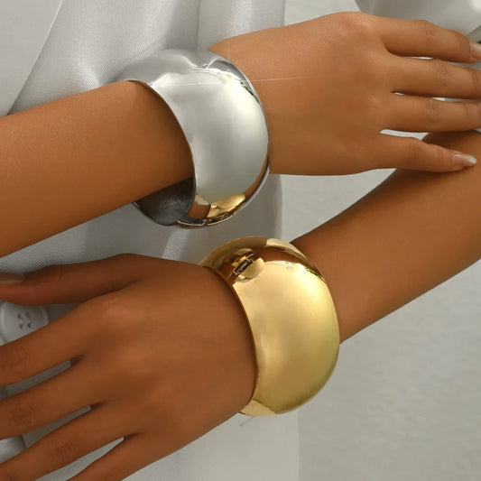 Aliana chunky bangle