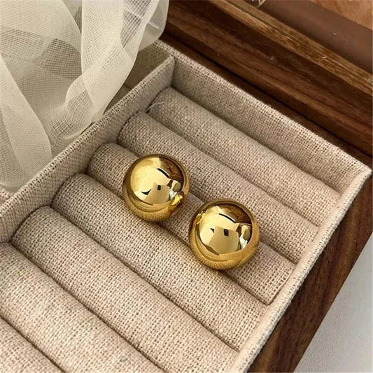 Shiny sphere earrings