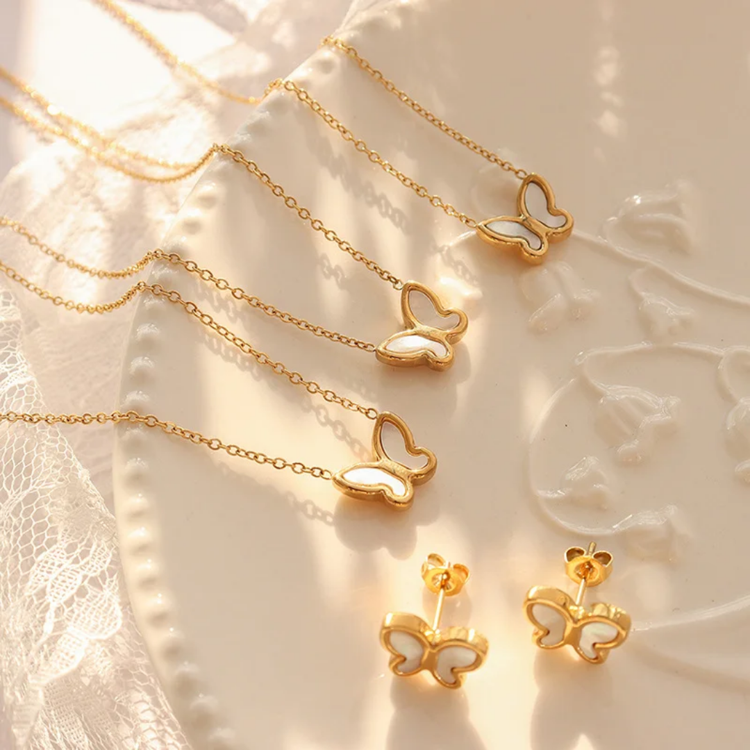 Wings of elegance set (necklace . Earring )