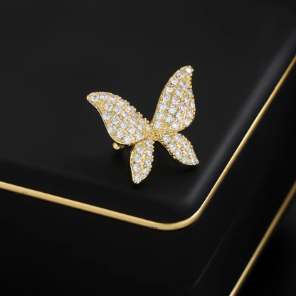 Shimmering wings fake piercing