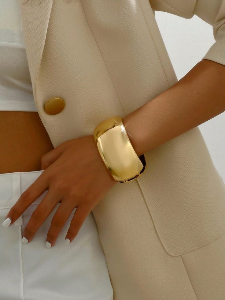 Aliana chunky bangle