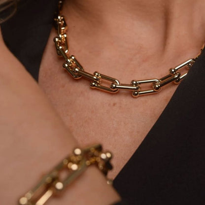 Tiffany set ( Necklace.Bracelet )