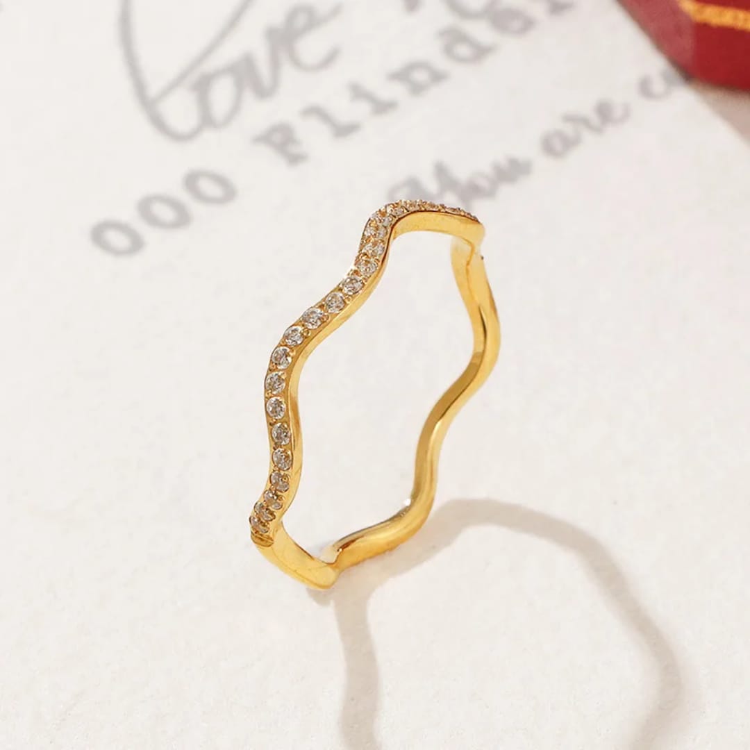 Empire ring