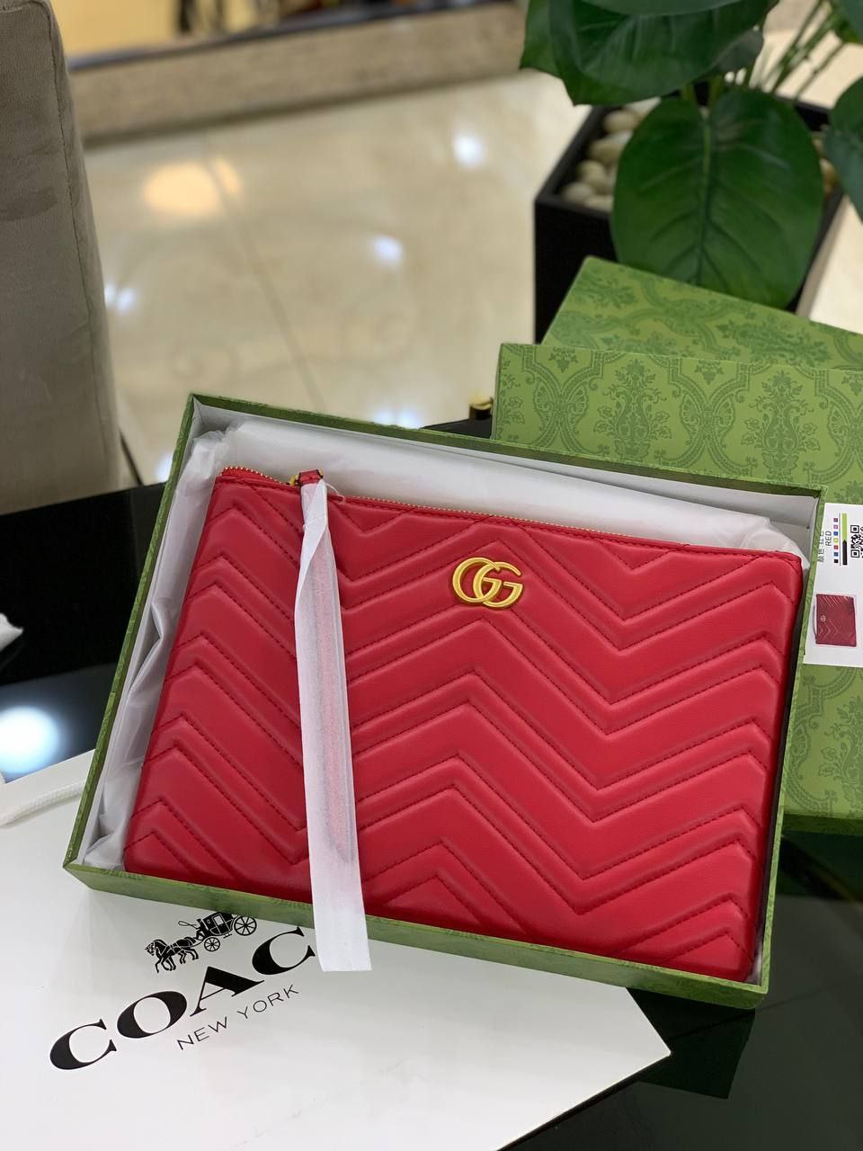 Gucci clutche