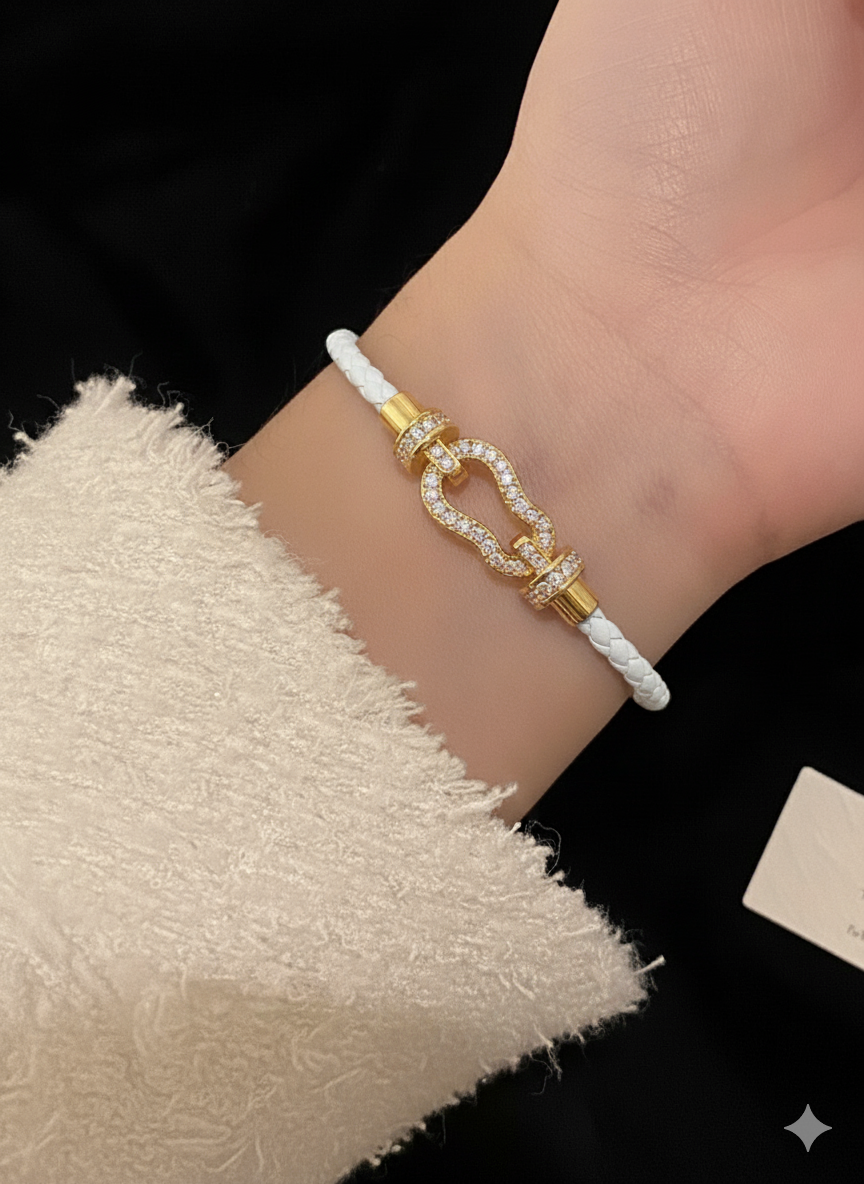 Bling knot barcelet