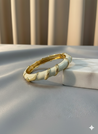 Serpent chunky bangle