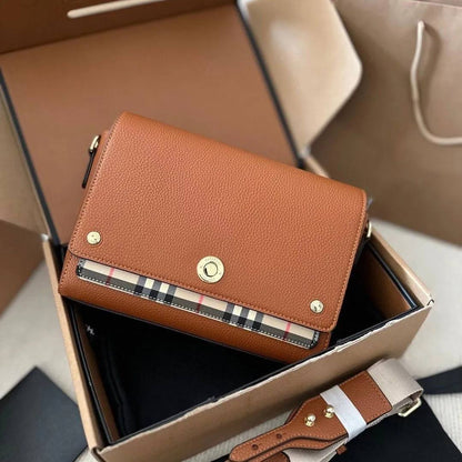 BURBERRY cross bag