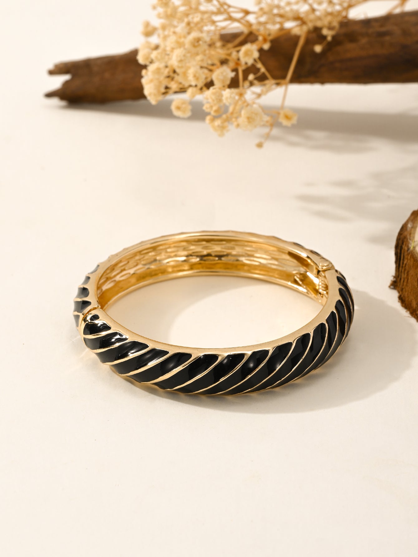 La vie chunky bangle