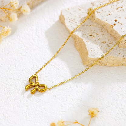 Sweet bow necklace