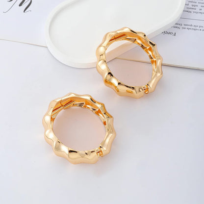 Chic bamboo bangle