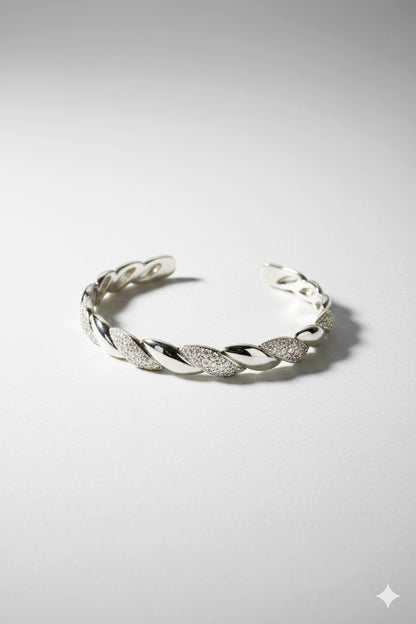 Braided cuff _ 18k gold plated