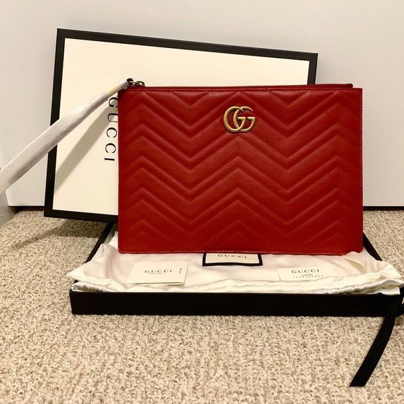 Gucci clutche
