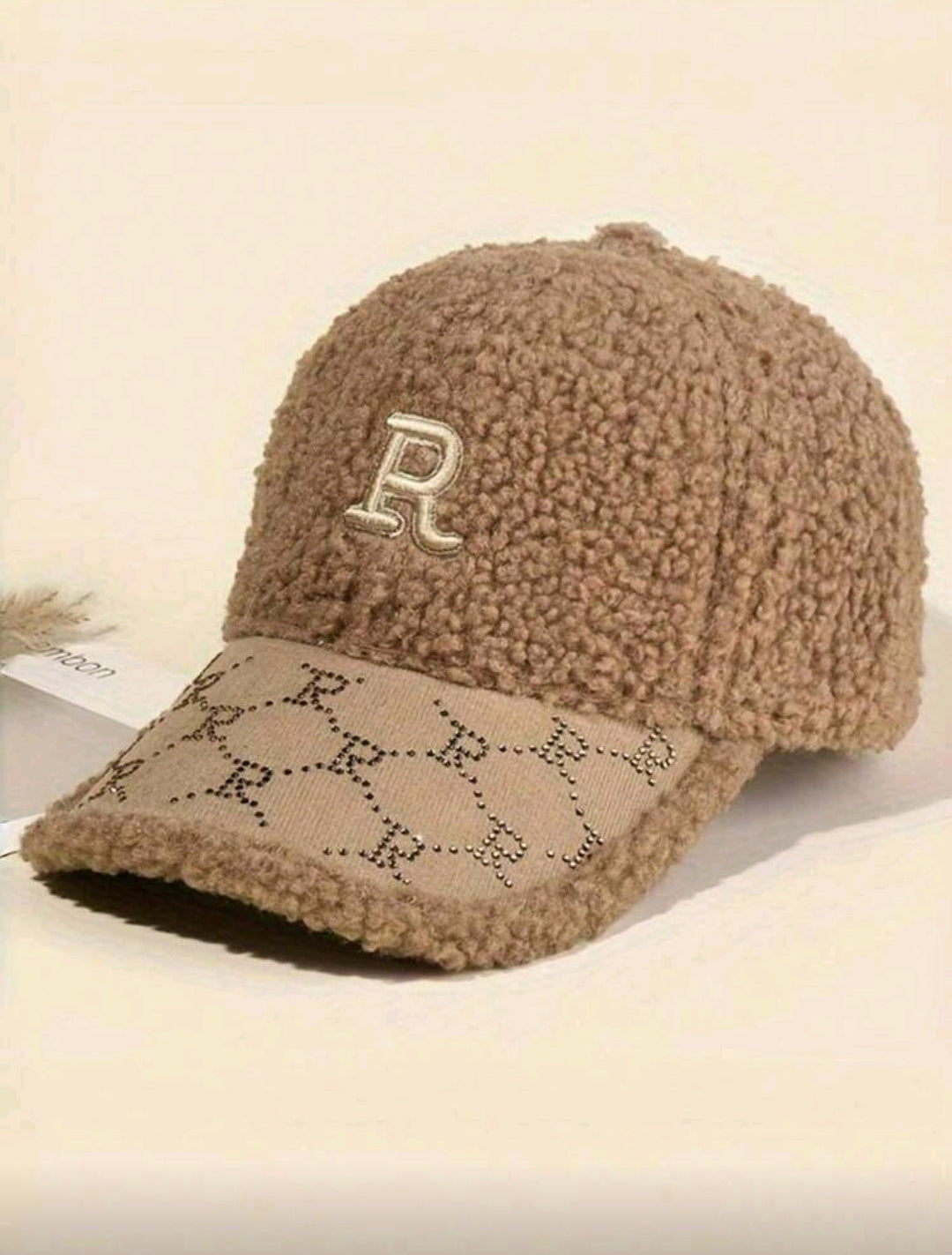 The ROYAL cap